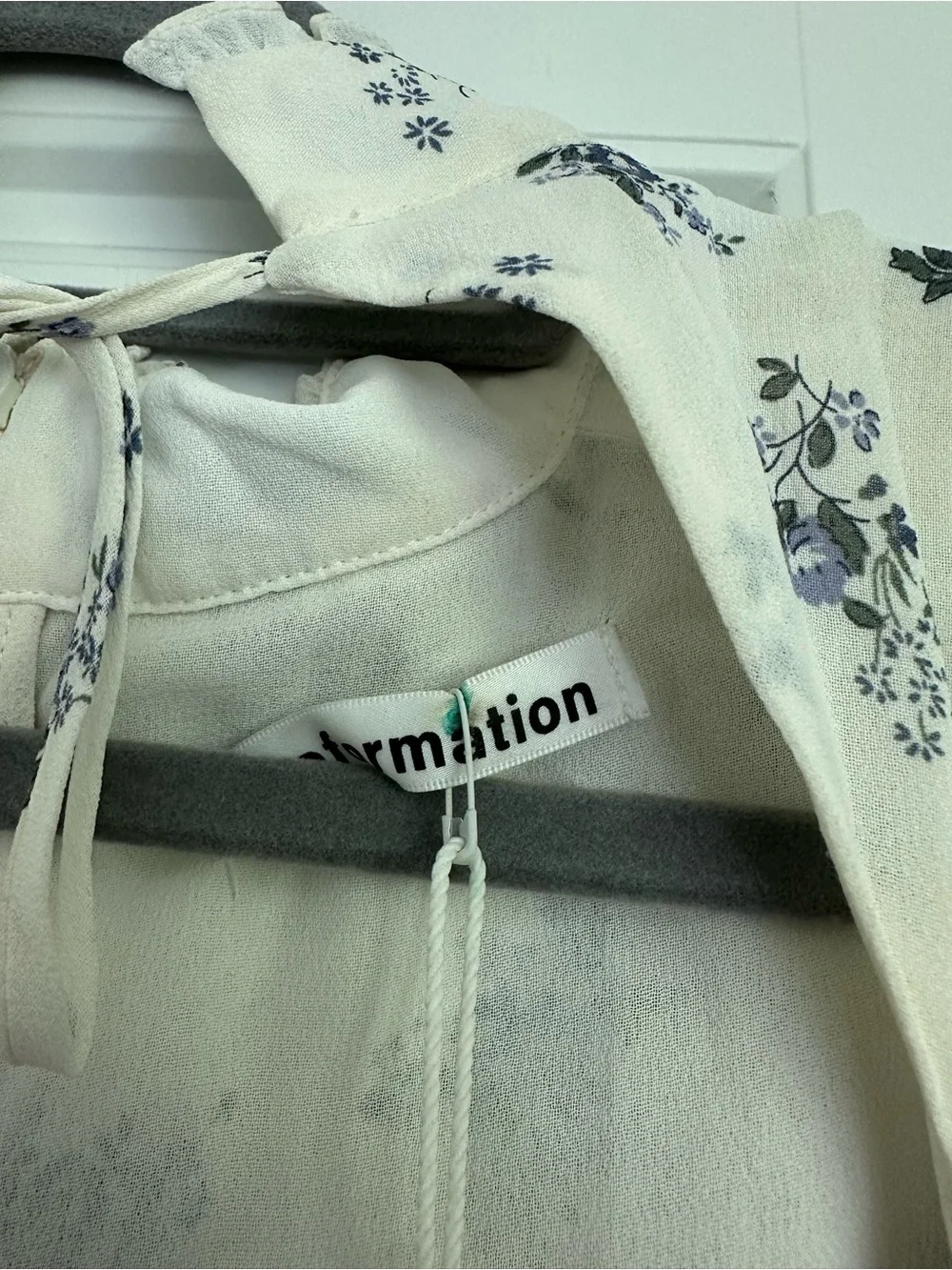 Reformation Vivianne Dress - Picture 5 of 8